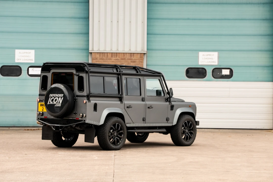 2012 Land Rover Defender 110 - Image 24 of 31