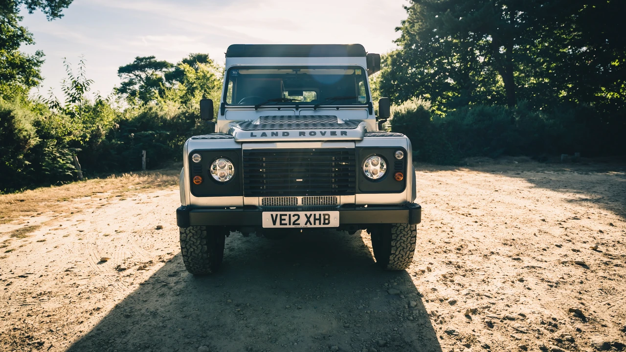 2012 Land Rover Defender 110 - Image 3 of 31