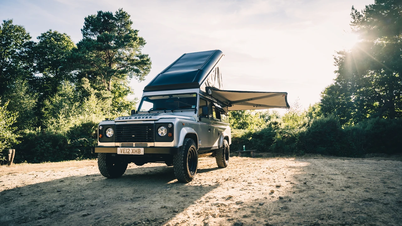 2012 Land Rover Defender 110 - Image 25 of 31