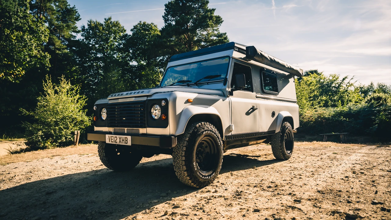 2012 Land Rover Defender 110 - Image 26 of 31