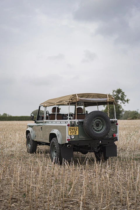 2012 Land Rover Defender 110 - Image 22 of 31