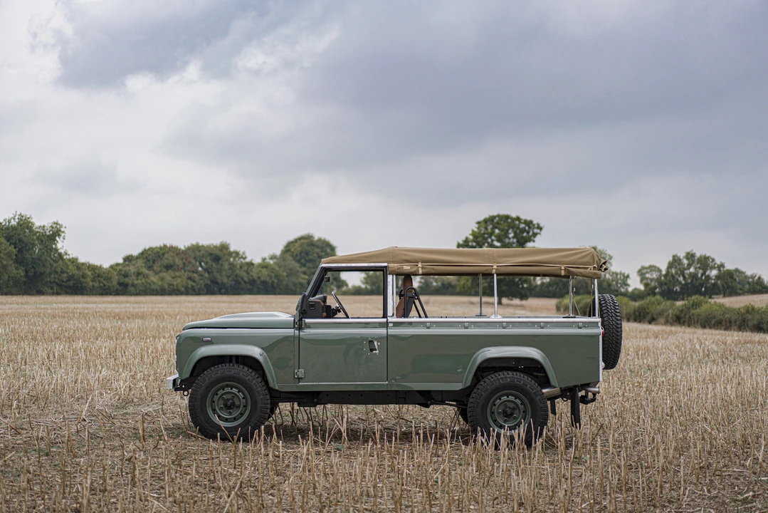 2012 Land Rover Defender 110 - Image 5 of 31