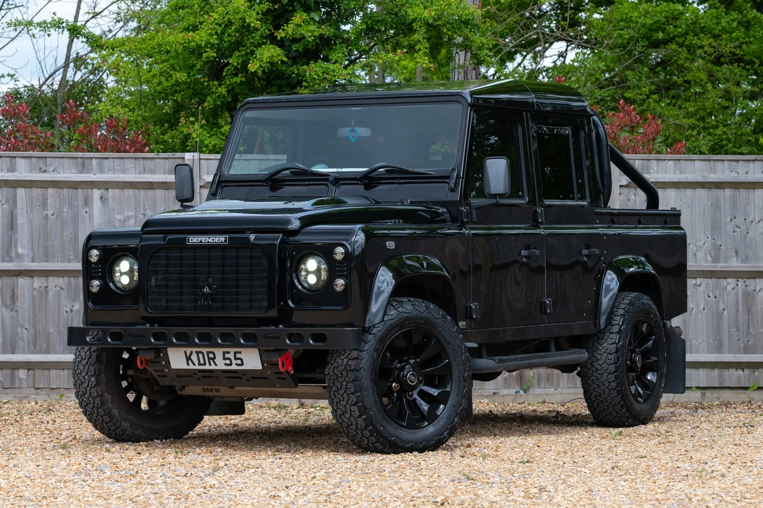 2012 Land Rover Defender 110 - Image 2 of 31