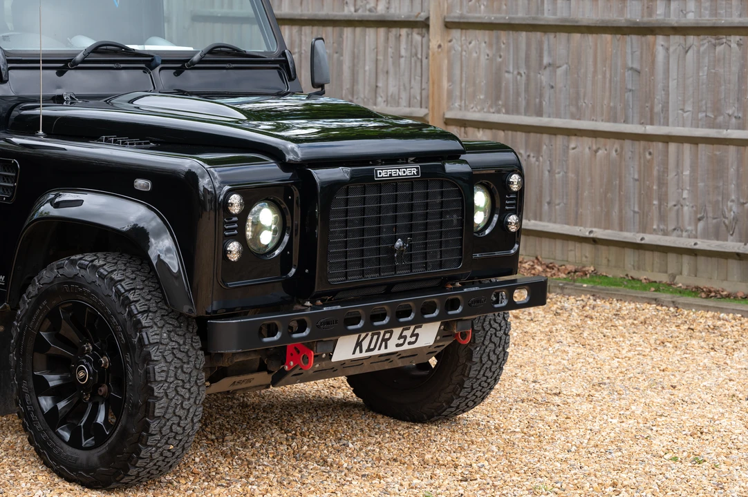 2012 Land Rover Defender 110 - Image 17 of 31