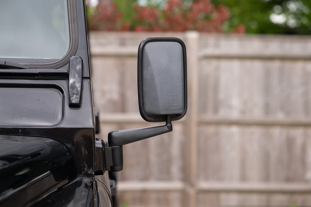2012 Land Rover Defender 110 - Image 30 of 31