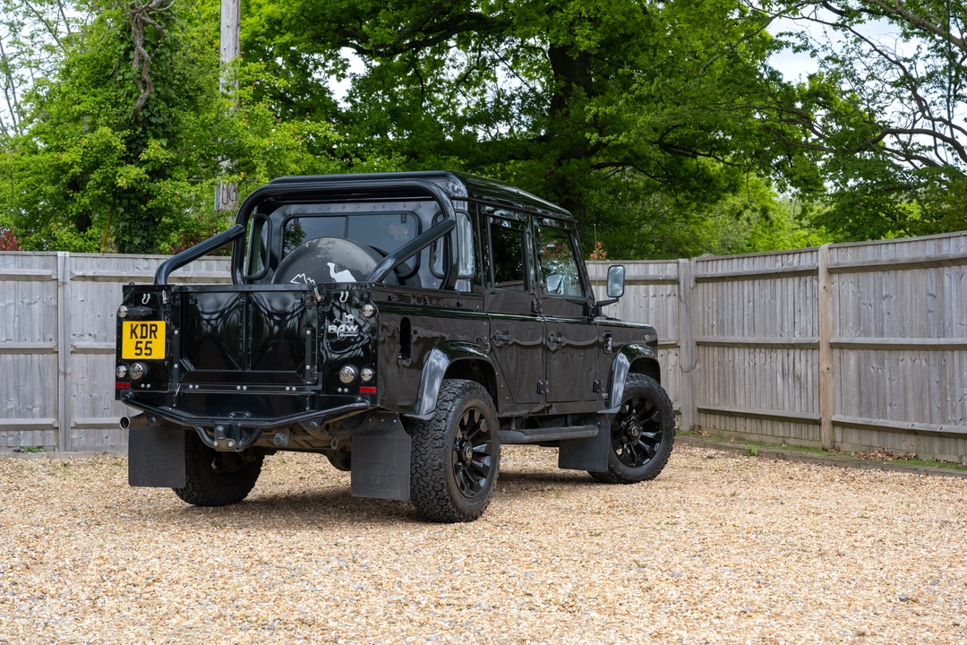 2012 Land Rover Defender 110 - Image 15 of 31
