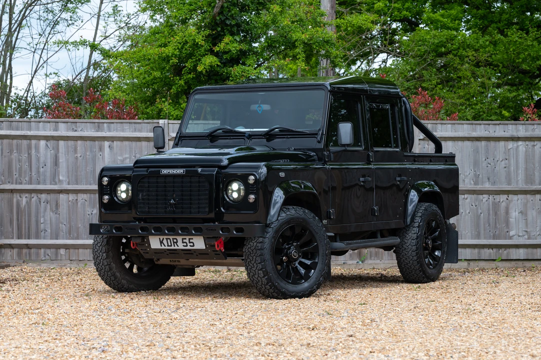 2012 Land Rover Defender 110 - Image 10 of 31