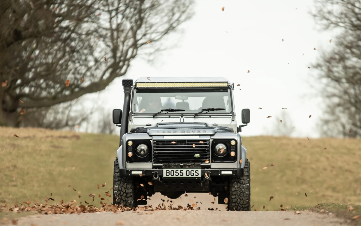 2012 Land Rover Defender 110 - Image 30 of 31