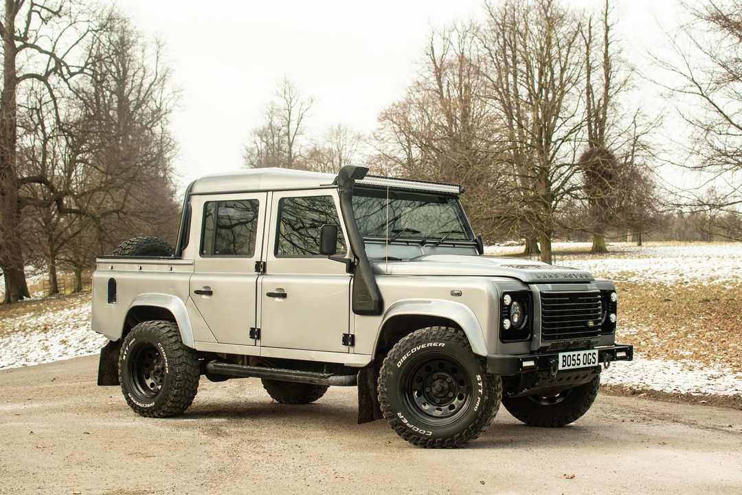 2012 Land Rover Defender 110 - Image 22 of 31