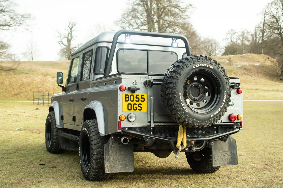 2012 Land Rover Defender 110 - Image 21 of 31