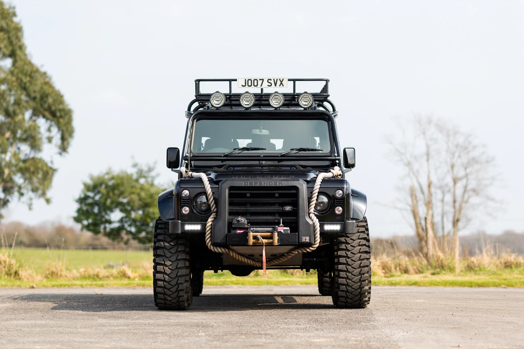 2012 Land Rover Defender 110 - Image 10 of 31
