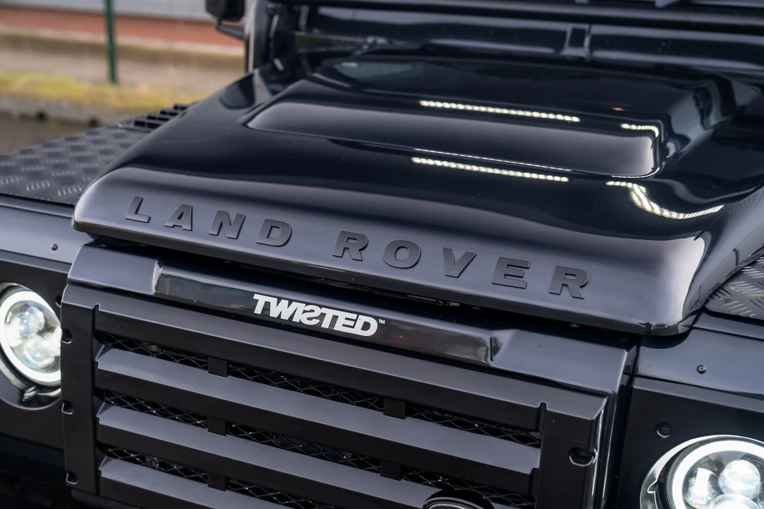 2012 Land Rover Defender 110 - Image 31 of 31