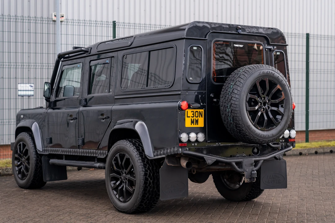 2012 Land Rover Defender 110 - Image 13 of 31