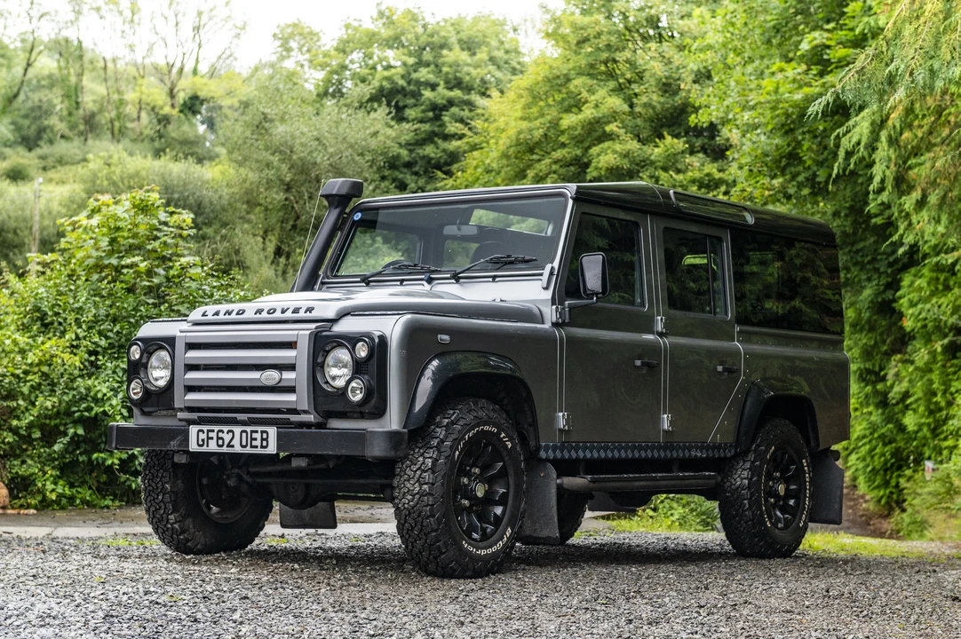 2012 Land Rover Defender 110 - Image 12 of 31