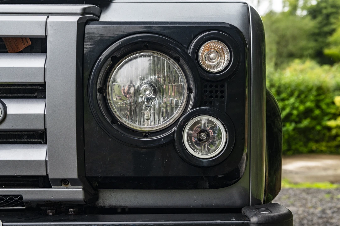 2012 Land Rover Defender 110 - Image 20 of 31