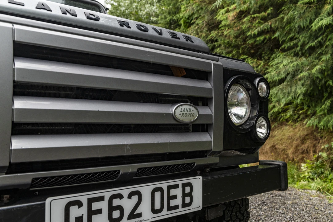 2012 Land Rover Defender 110 - Image 27 of 31