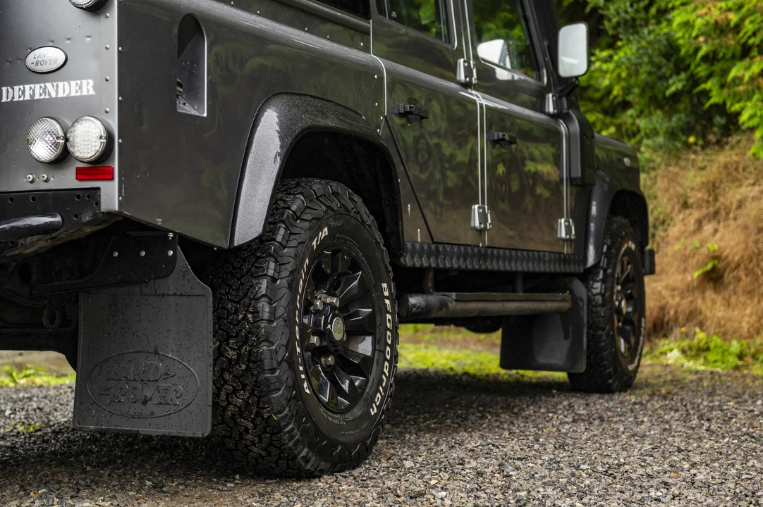 2012 Land Rover Defender 110 - Image 31 of 31