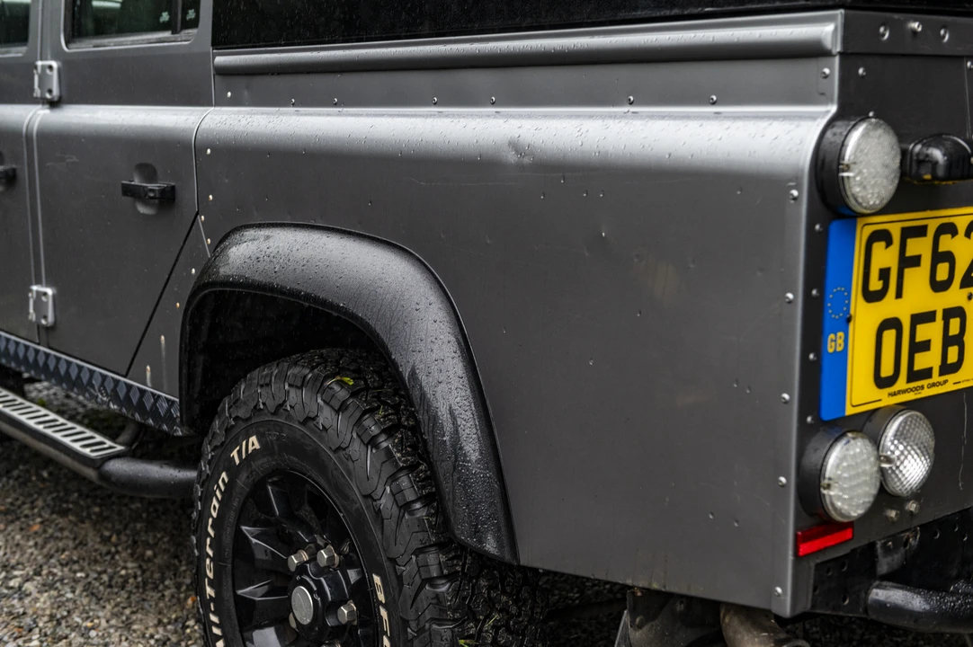 2012 Land Rover Defender 110 - Image 29 of 31