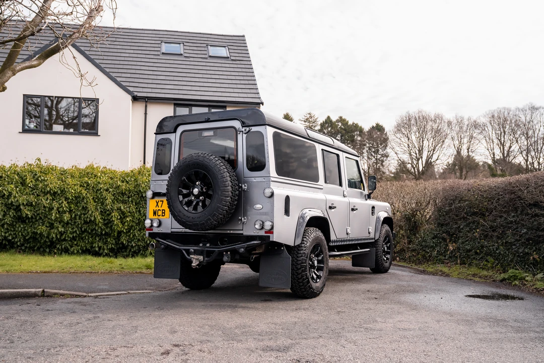 2012 Land Rover Defender 110 - Image 8 of 31