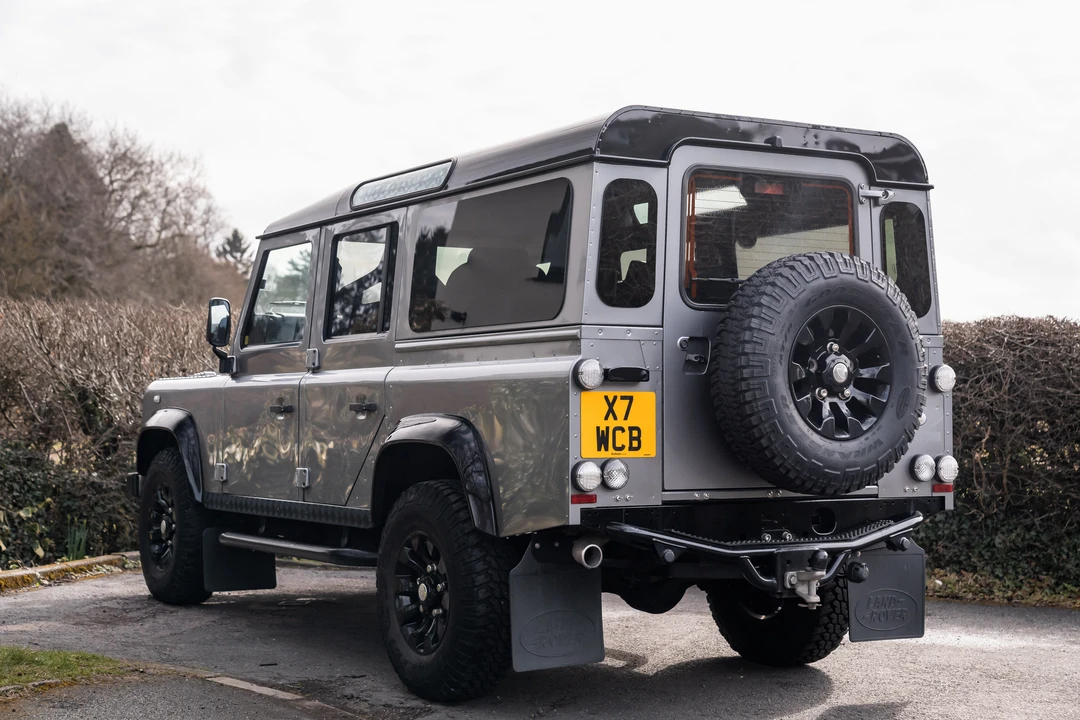 2012 Land Rover Defender 110 - Image 13 of 31