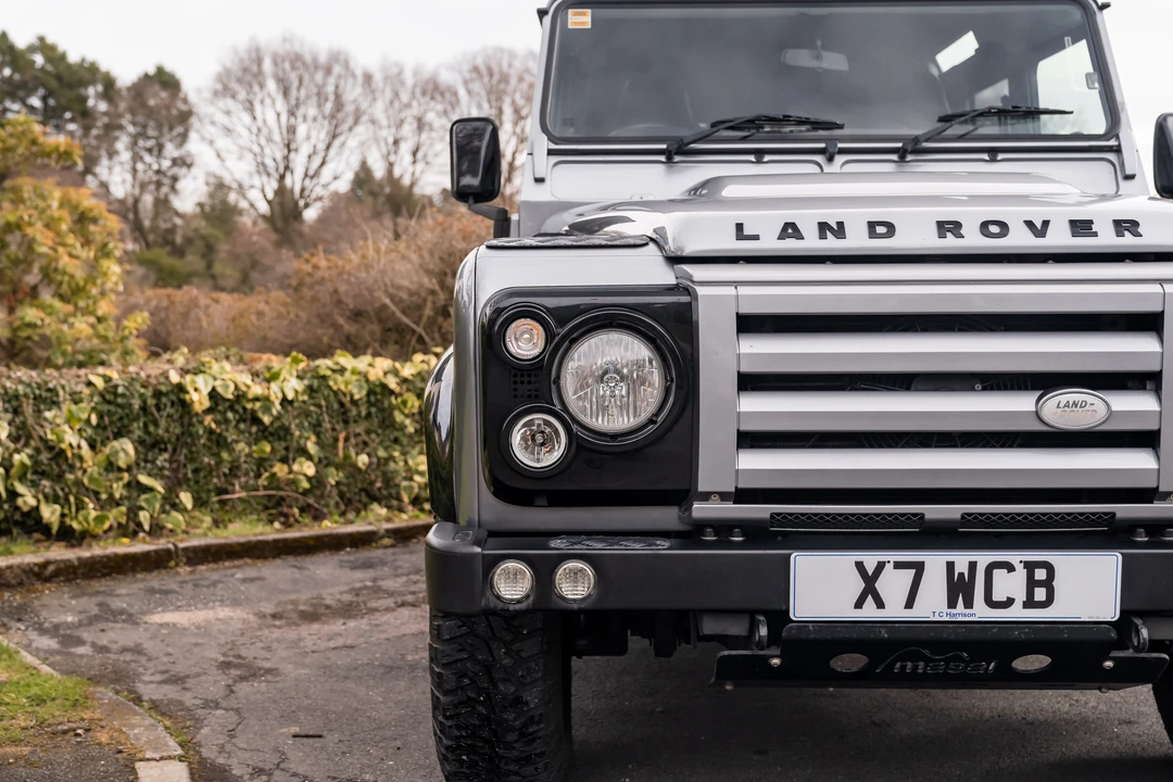 2012 Land Rover Defender 110 - Image 20 of 31