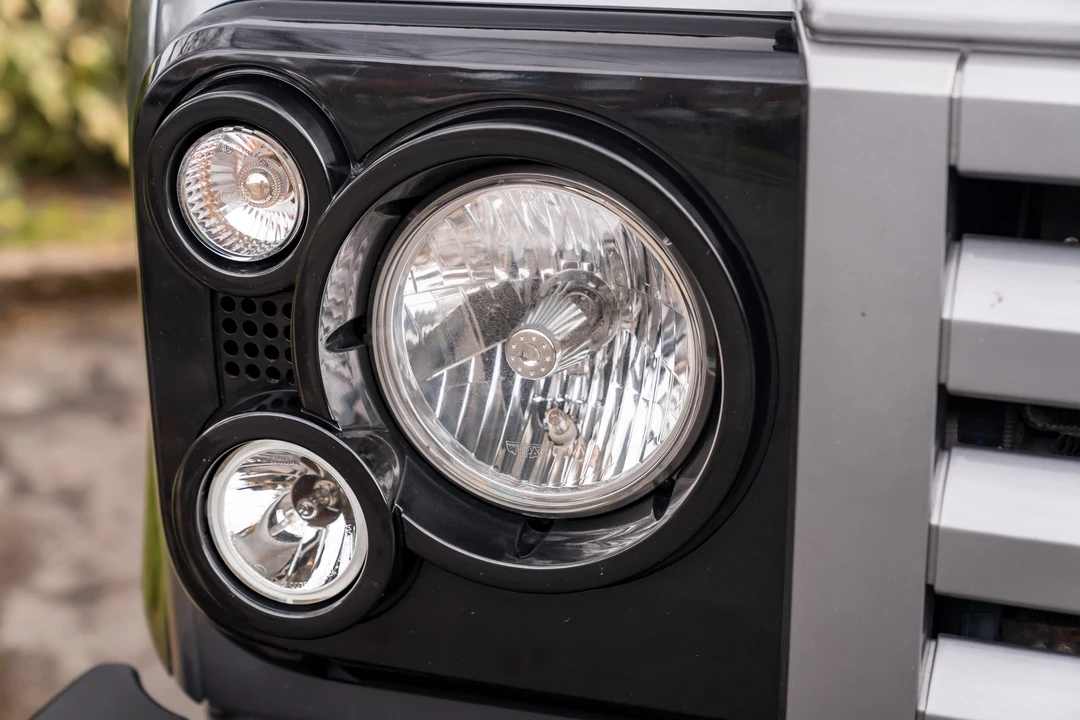 2012 Land Rover Defender 110 - Image 30 of 31