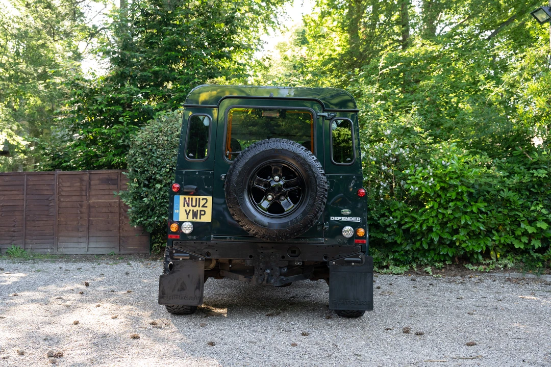 2012 Land Rover Defender 90 - Image 16 of 31