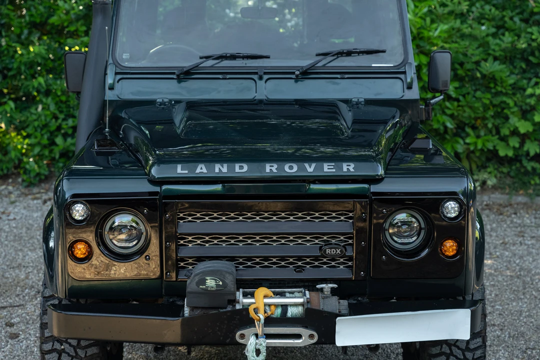 2012 Land Rover Defender 90 - Image 21 of 31
