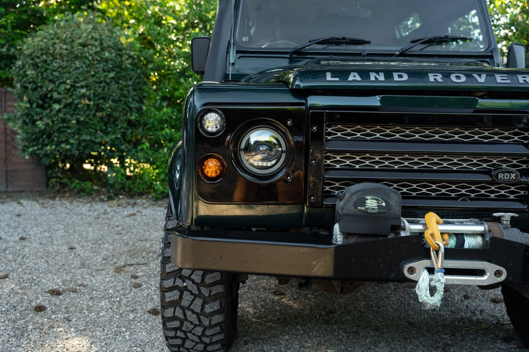 2012 Land Rover Defender 90 - Image 22 of 31