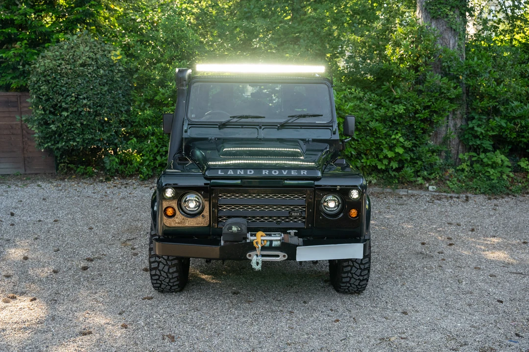 2012 Land Rover Defender 90 - Image 20 of 31