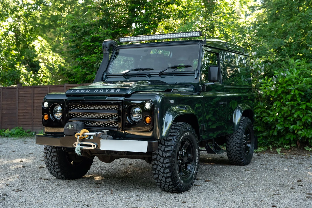 2012 Land Rover Defender 90 - Image 3 of 31