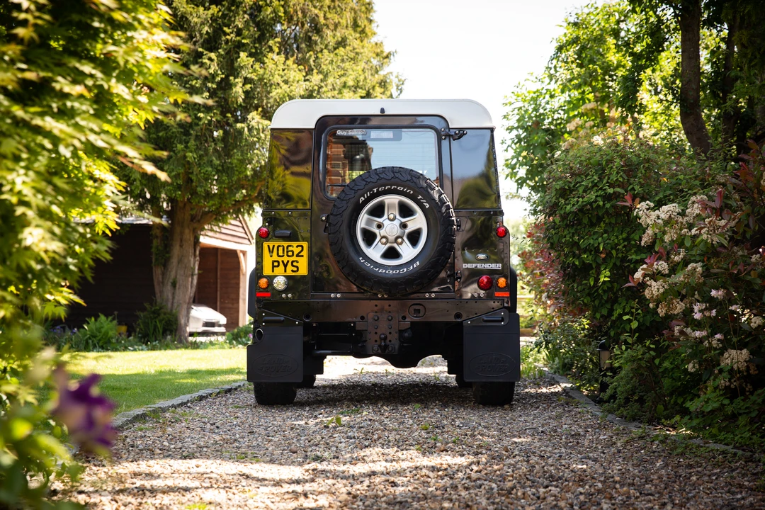 2012 Land Rover Defender 90 - Image 7 of 31