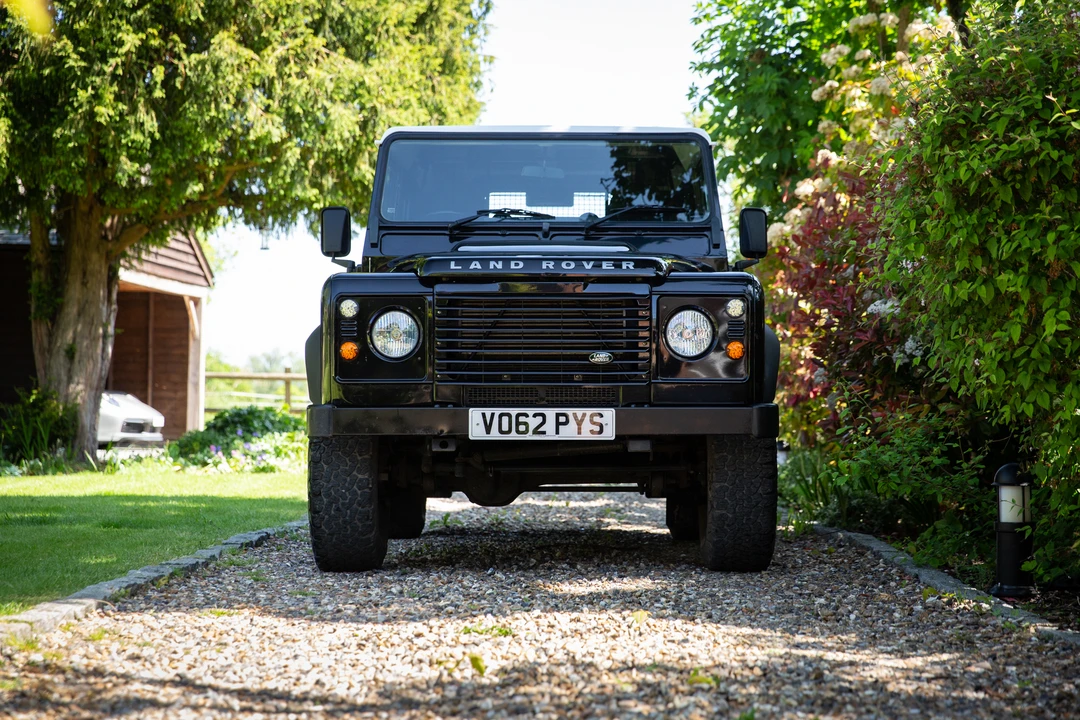 2012 Land Rover Defender 90 - Image 3 of 31