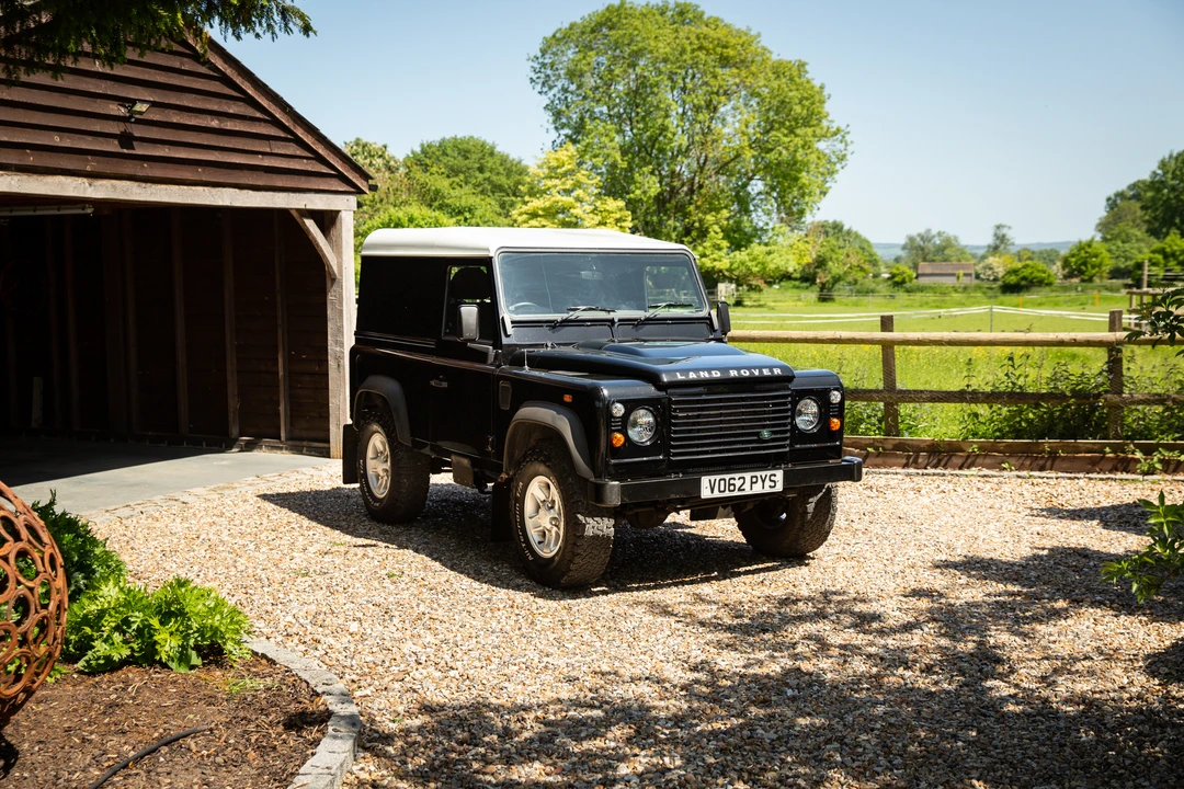 2012 Land Rover Defender 90 - Image 20 of 31