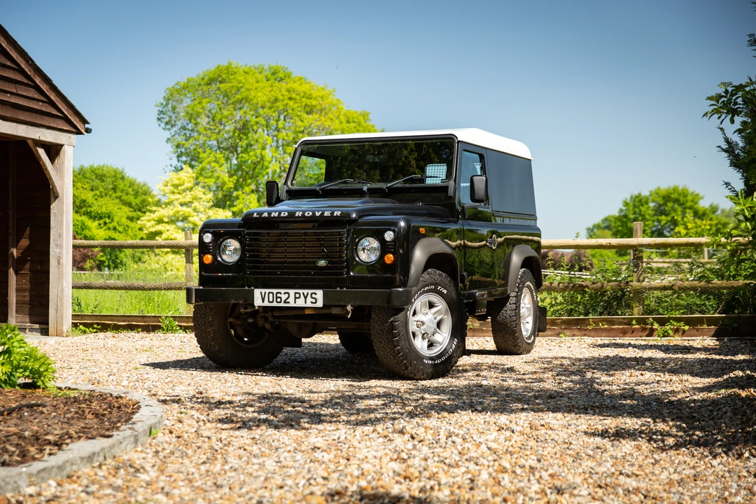 2012 Land Rover Defender 90 - Image 26 of 31