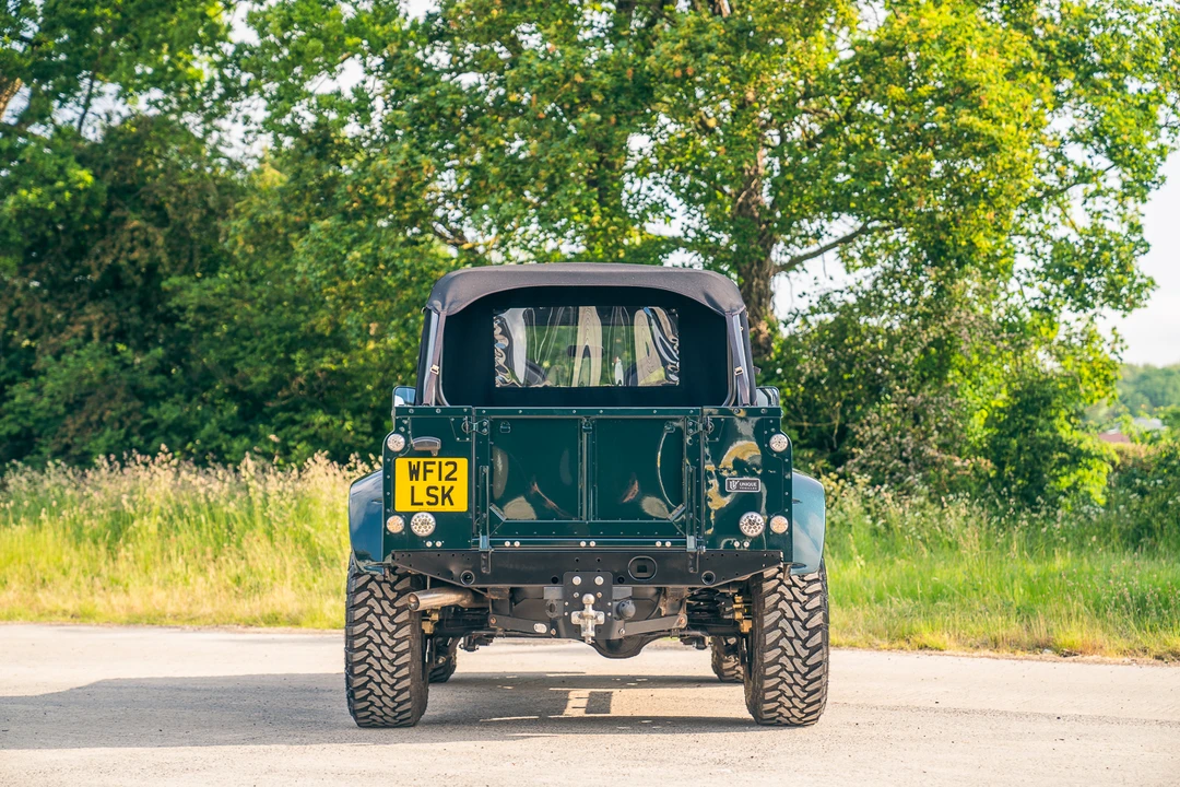 2012 Land Rover Defender 90 - Image 6 of 31