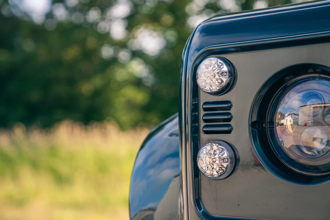 2012 Land Rover Defender 90 - Image 19 of 31