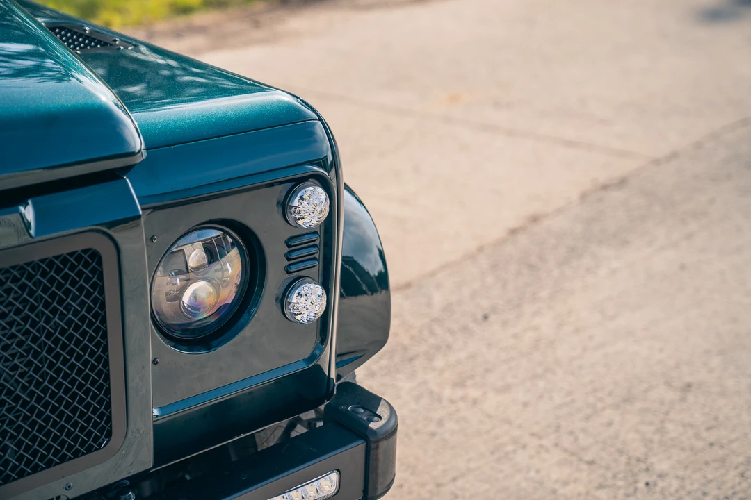 2012 Land Rover Defender 90 - Image 22 of 31
