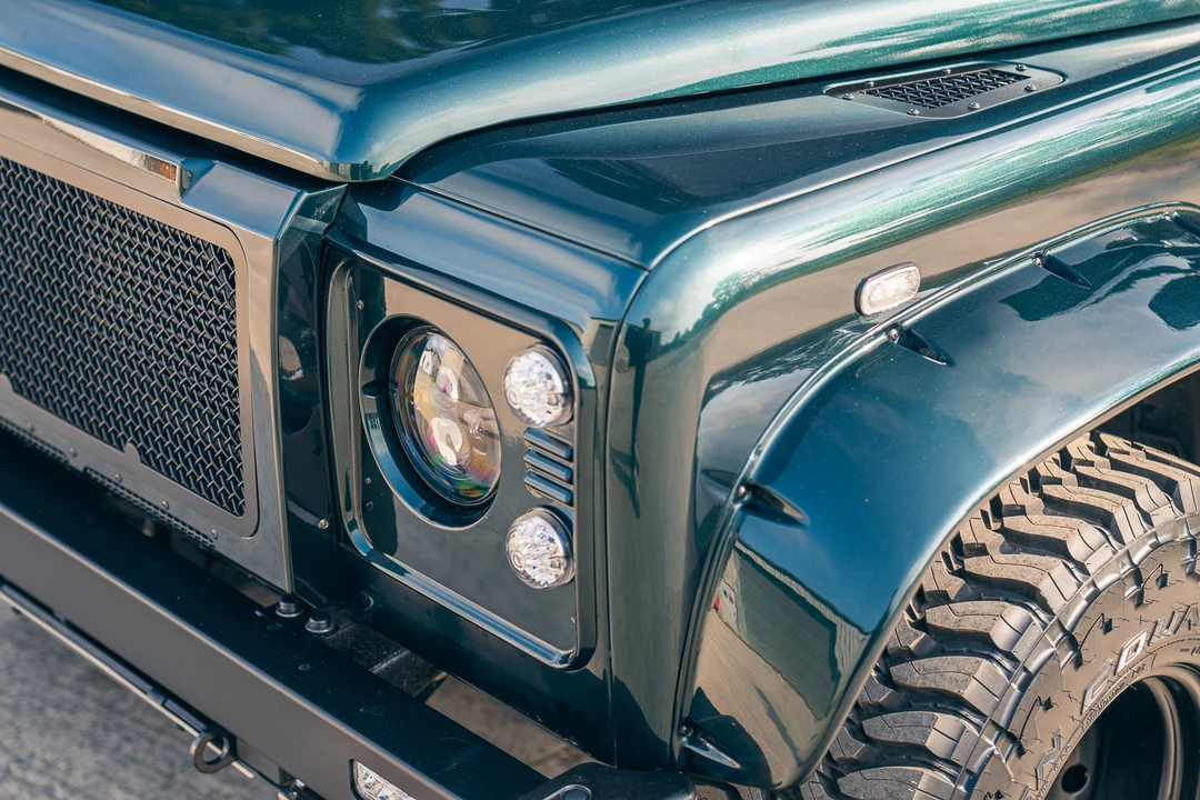 2012 Land Rover Defender 90 - Image 24 of 31