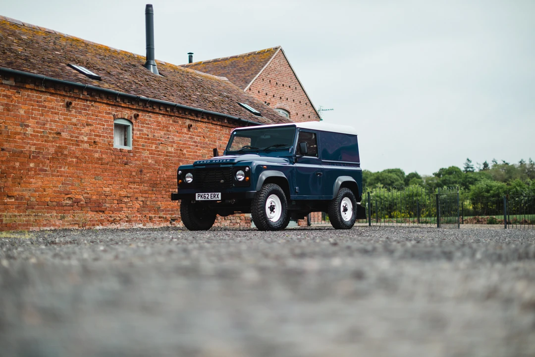 2012 Land Rover Defender 90 - Image 20 of 31
