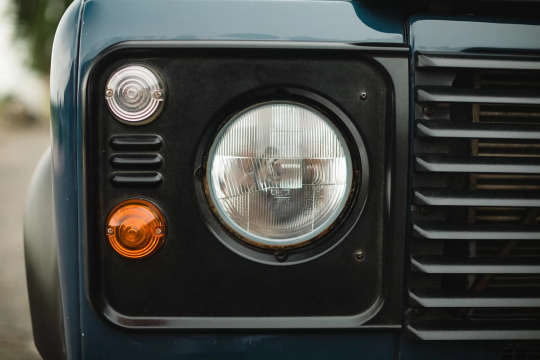 2012 Land Rover Defender 90 - Image 29 of 31