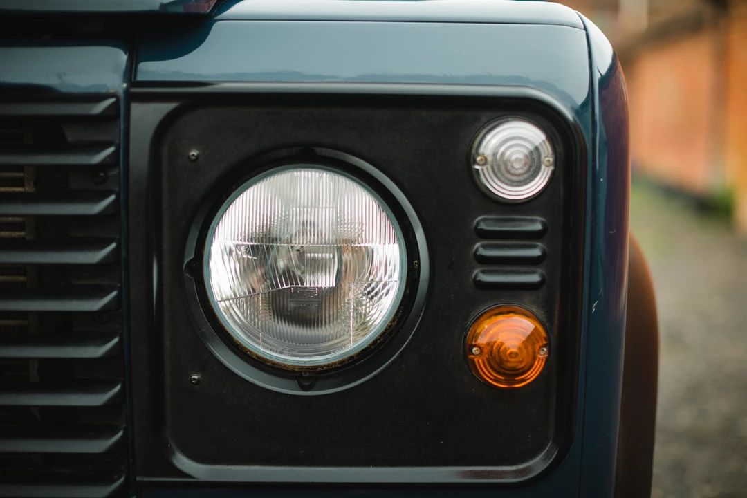 2012 Land Rover Defender 90 - Image 30 of 31