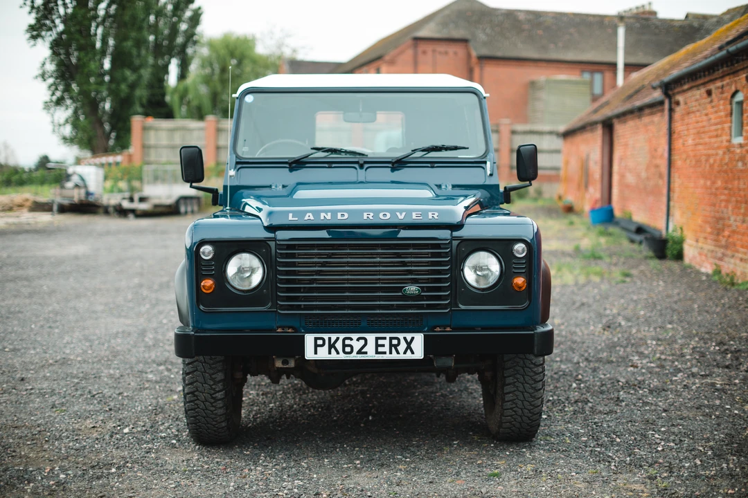 2012 Land Rover Defender 90 - Image 18 of 31