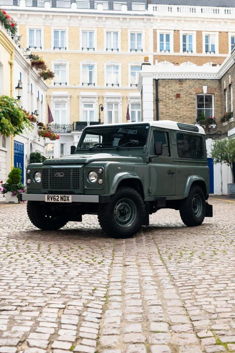 2012 Land Rover Defender 90 - Image 22 of 31