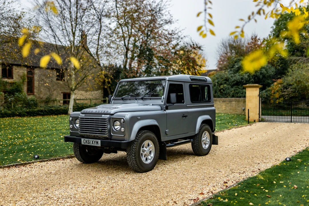 2012 Land Rover Defender 90 - Image 12 of 31