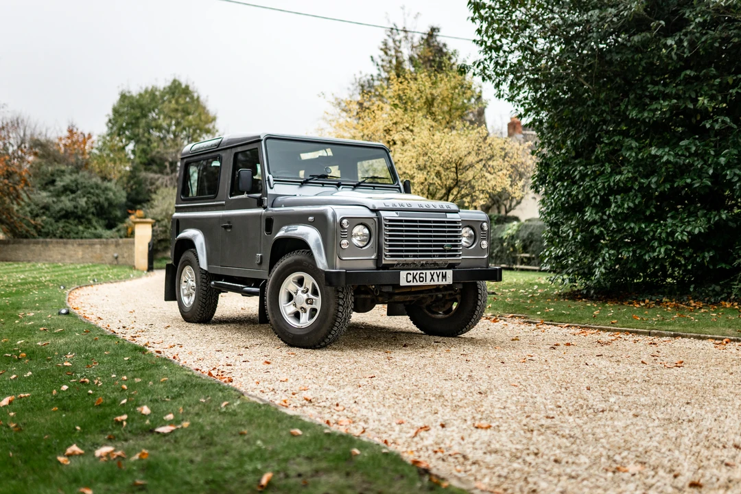 2012 Land Rover Defender 90 - Image 20 of 31