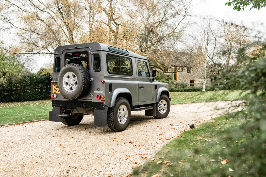 2012 Land Rover Defender 90 - Image 30 of 31