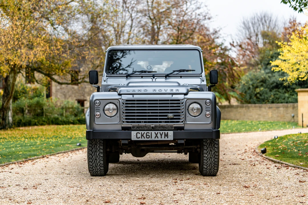2012 Land Rover Defender 90 - Image 3 of 31