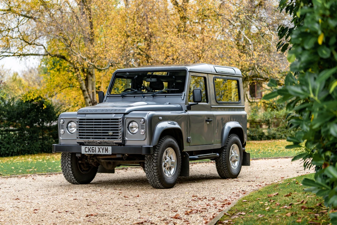 2012 Land Rover Defender 90 - Image 24 of 31