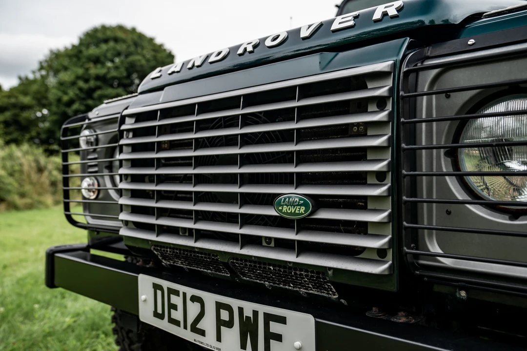 2012 Land Rover Defender 90 - Image 18 of 31